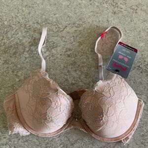 Maidenform plunge push-up bra